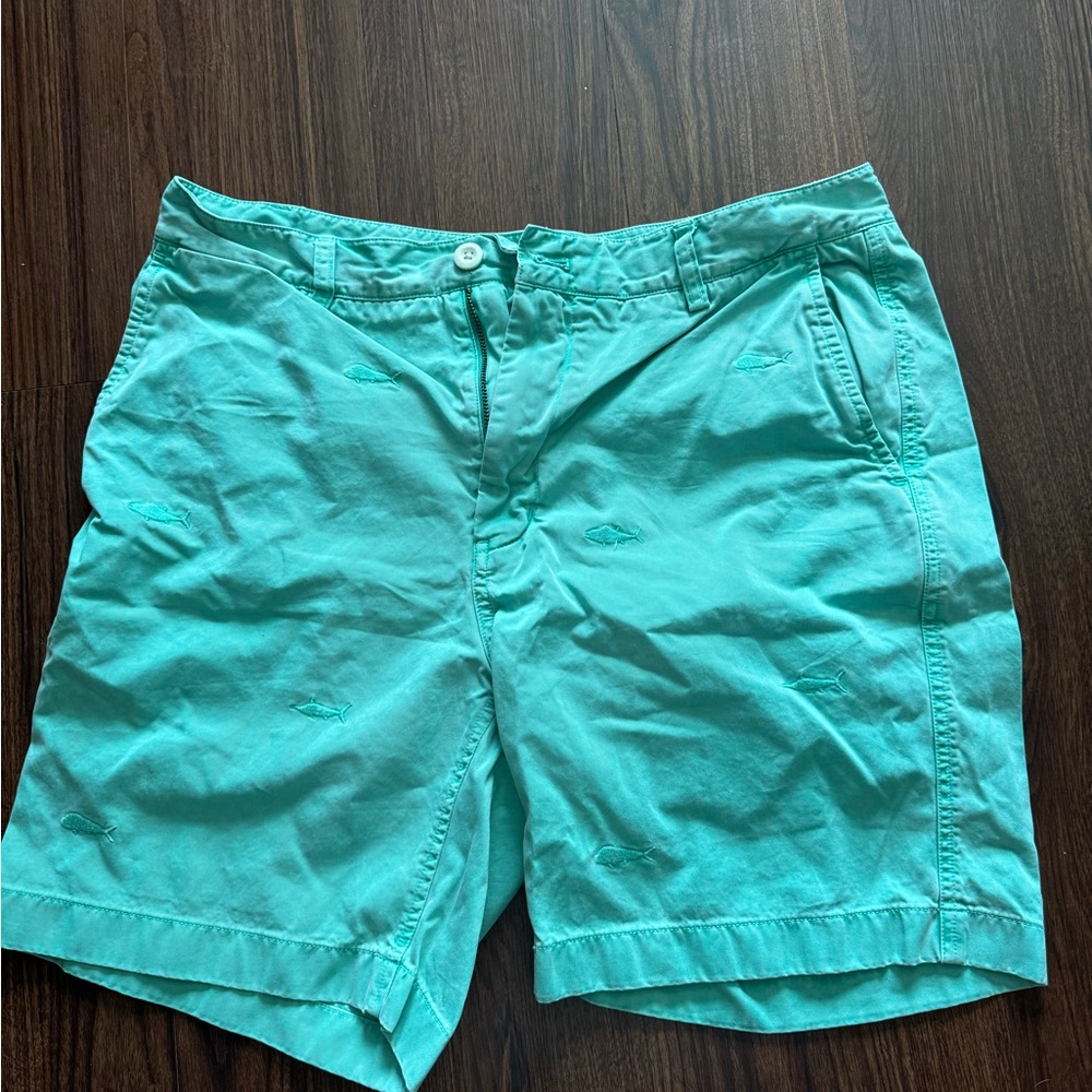 Vineyard Vines 7in Island Shorts